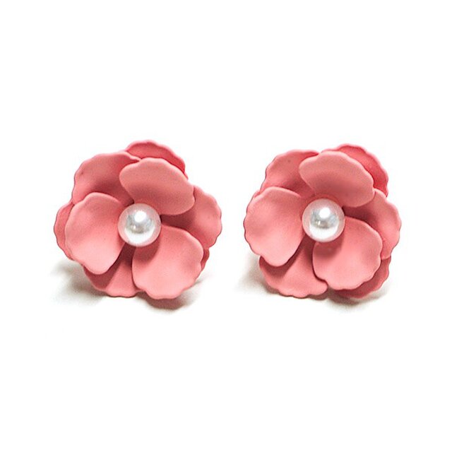 【1ペア】Anemoneビンテージピンクカラーパール付き花チタン芯ピアスの画像1枚目