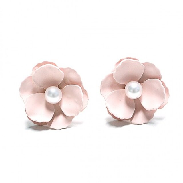【1ペア】Anemonneライトピンクカラーパール付き花チタン芯ピアスの画像1枚目