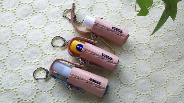 ニュアンスカラーあずきみるく ふた付きリップクリームケース 少し太め