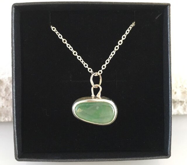 ミャンマー産天然翡翠 SV Pendant | iichi 日々の暮らしを心地よく