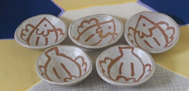 魚紋小皿(五枚組)の画像1枚目