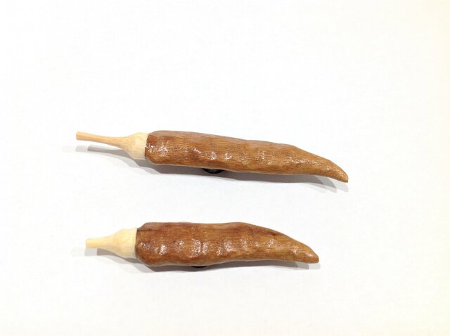 煤竹製~唐辛子のマグネット2個セットの画像1枚目