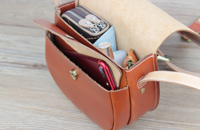 本革 クラシックミニショルダーバッグ ☆Brown☆ | iichi 日々の