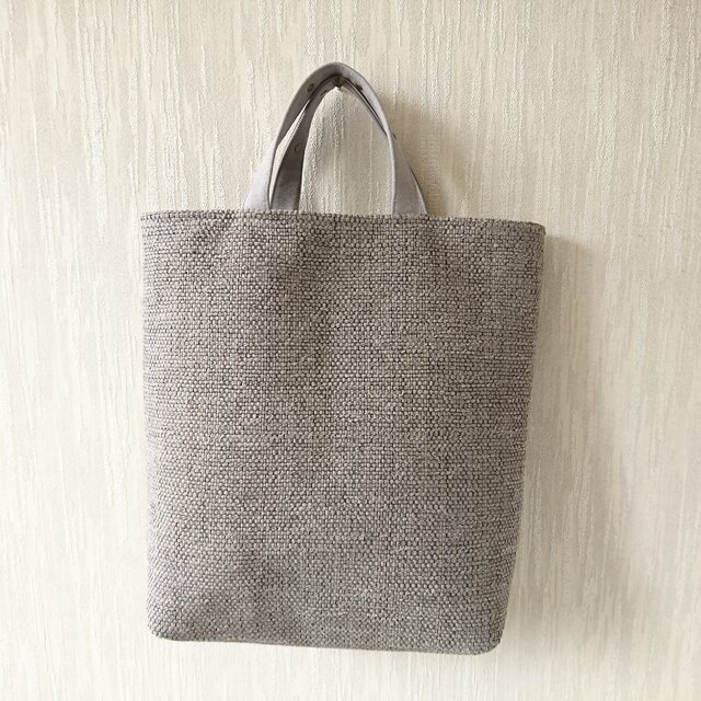 裂き織り たっぷりサイズのおしごとバッグ グレーの画像1枚目