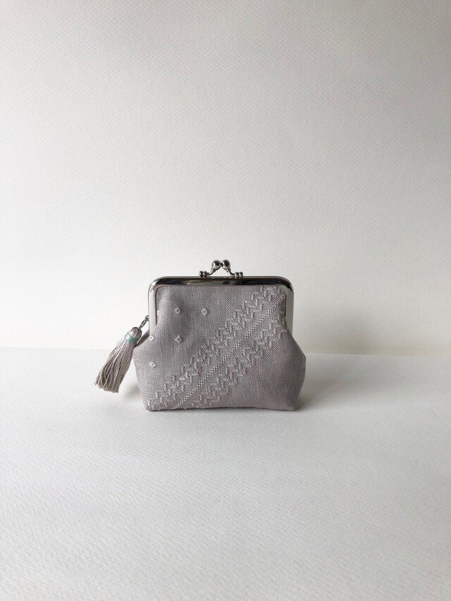 アジュール刺繍 ー ギザギザラインandドット・ 10センチがま口