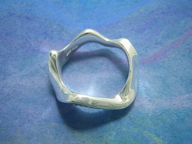 オーロラの指環の画像1枚目