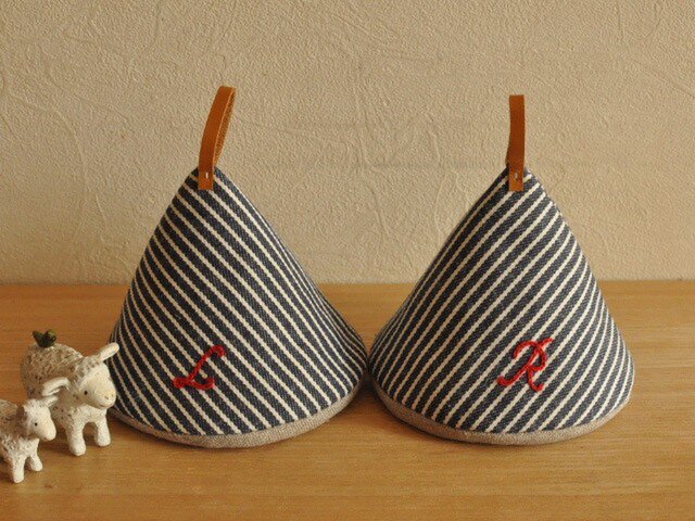 三角鍋つかみ 2個組 | iichi 日々の暮らしを心地よくするハンドメイド