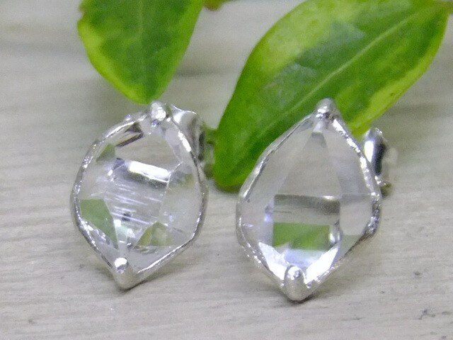 NYハーキマーダイヤ*925/Rd pierceの画像1枚目