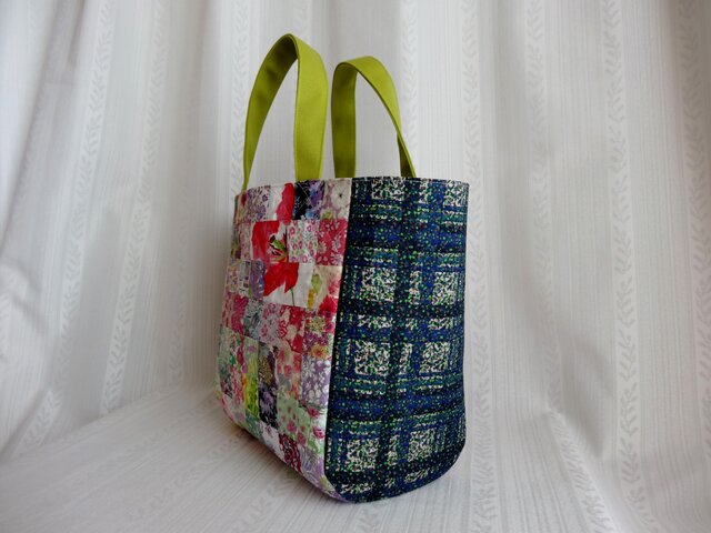 リバティパッチワークトート「HANAYA」 | iichi 日々の暮らしを
