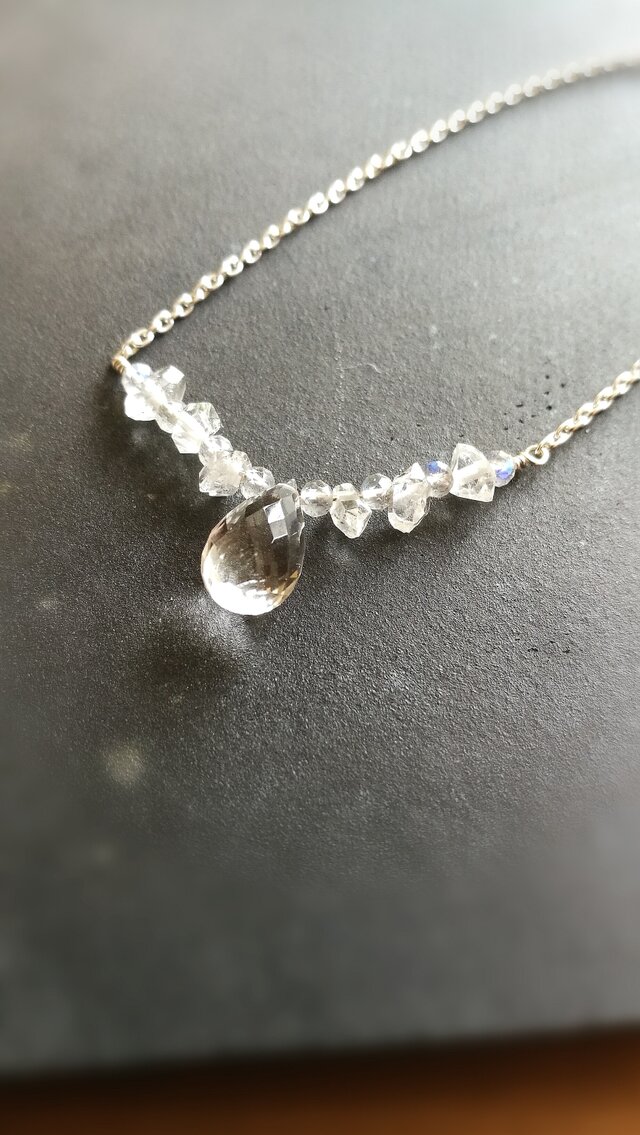 梅雨のひと滴シルバーネックレスの画像1枚目