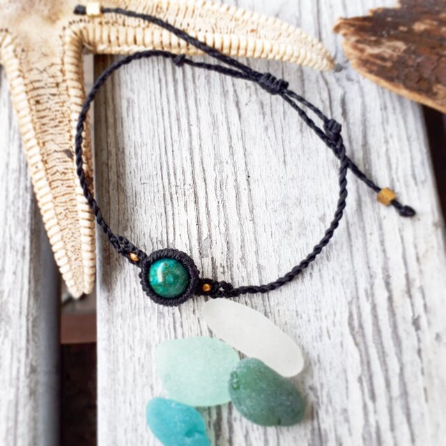 chrysocolla macrame braceletの画像1枚目