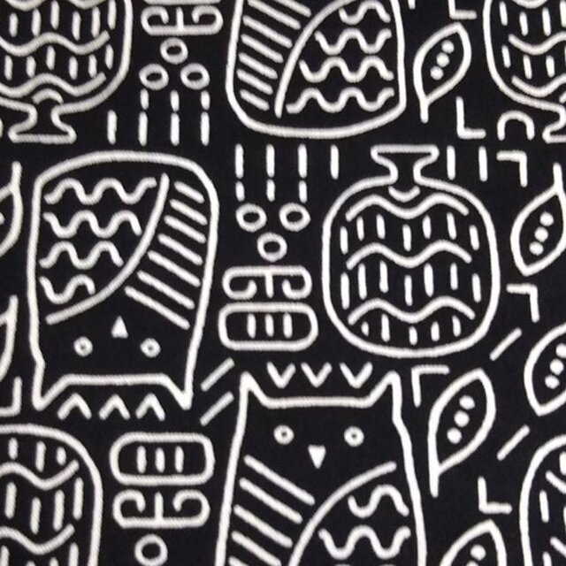 おくるみに使える授乳ケープ 線描きプリント ブラック 綿100 Iichi ハンドメイド クラフト作品 手仕事品の通販