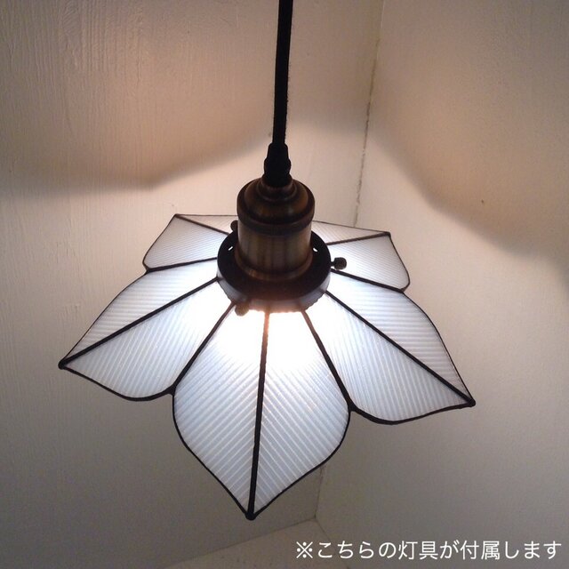 小さなお花のペンダントライト*ステンドグラス*Lightslabo | iichi