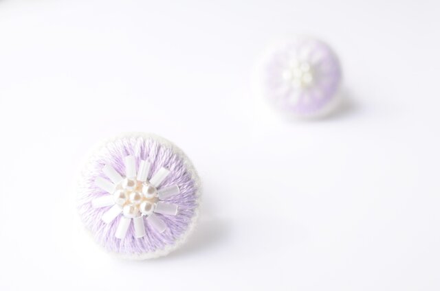 <Stella~遊び好きの星~>刺繍ピアス◎ヴァイオレット/Violet◎すみれ色/パープル◎2way★ロングポスト変更可能の画像1枚目