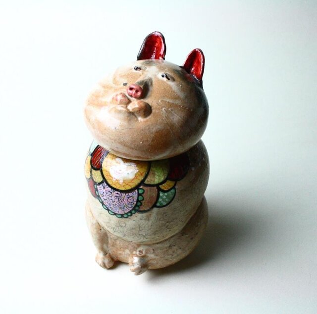 日本猫の陶箱 / 陶器 / 陶筥/ 猫 /陶芸家 / cute ceramic boxの画像1枚目