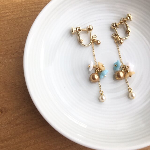 flower earring/pierceの画像1枚目