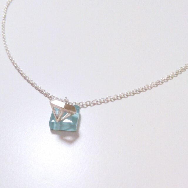 Flying Diamond ペンダントの画像1枚目