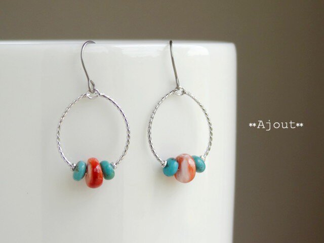 スパイニーオイスターシェルとターコイズのピアス《P-72》 | iichi