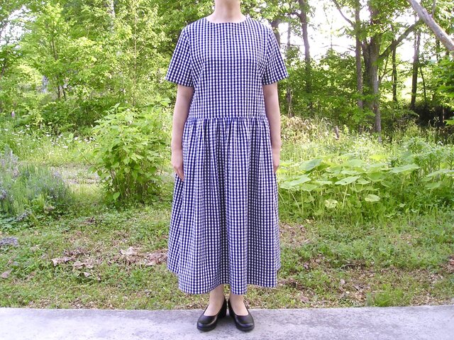 播州織サッカー生地*ノスタルジックなワンピース*藍色×白ギンガムチェック*筒袖タイプ【受注製作】の画像1枚目