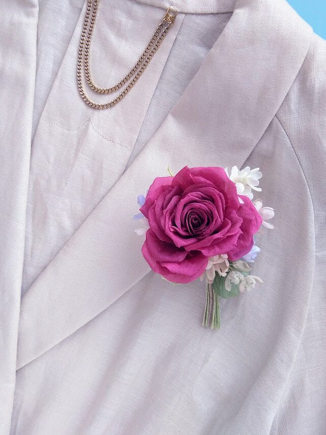 ワインレッドの巻き薔薇とライラック a * シルクデシン製 * コサージュ