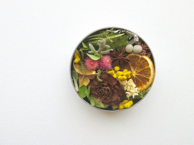tea cans flowers * spicesの画像1枚目