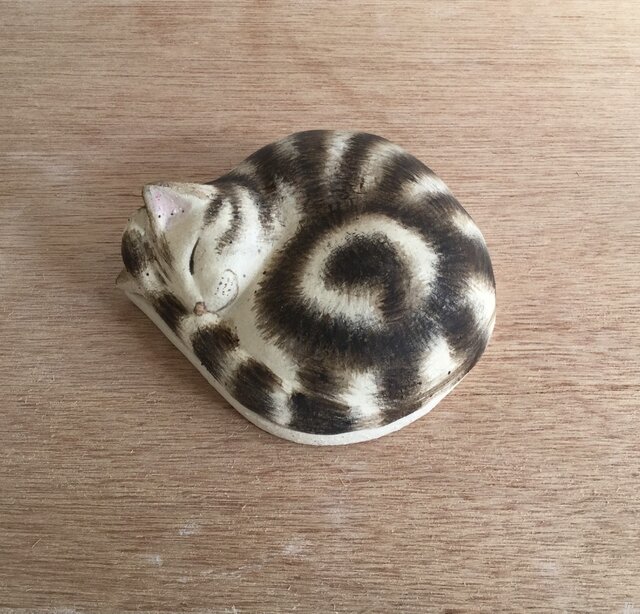陶器のアメショーの蓋ものの画像1枚目
