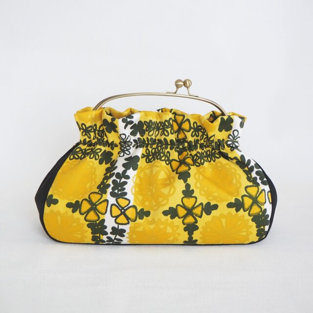 □ヴィンテージ生地の2wayがま口バッグ・ミッドサマー□ musique (vf