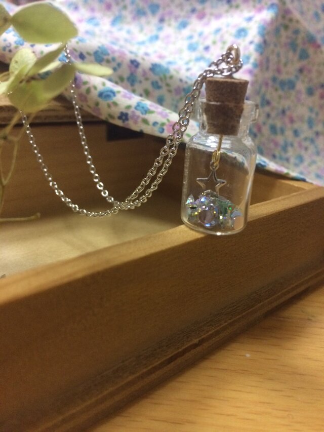 キラキラガラスドームミニチュア香水瓶5点セット