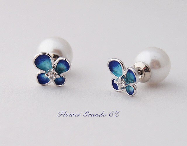 お花の七宝ピアス【大】CZ 青 YujiKONOの画像1枚目