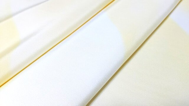 正絹長襦袢地 はぎれ【山並模様】黄色 50cm(073の画像1枚目