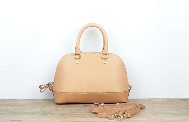 本革 レトロモダンシェル型2Wayレディースハンドバッグ ☆Cream☆の画像1枚目