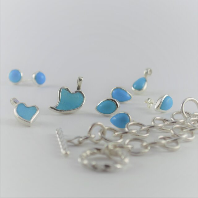 Turquoise Heart Pendant -L-の画像1枚目