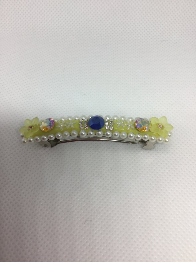 グルーデコのバレッタ