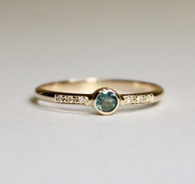 Alexandrite 3mm Ringの画像1枚目