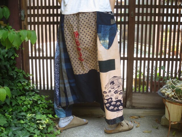 古布リメイク☆手ぬぐい+布団がわサルエルパンツ大人色面白柄で