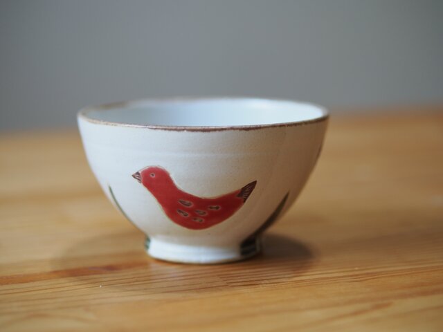 鳥と花のお茶碗 | iichi 日々の暮らしを心地よくするハンドメイドや