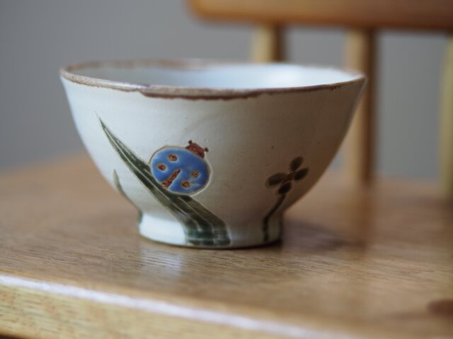 てんとう虫とクローバーのお茶碗 の画像1枚目