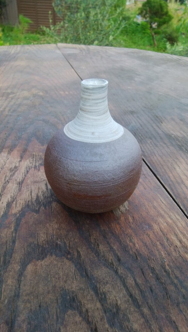 一輪挿しの画像1枚目