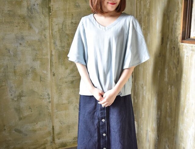 【夏のお出かけ服】ドレープスリーブフリルブラウス(大人のダブルガーゼ・シェルブルー)の画像1枚目