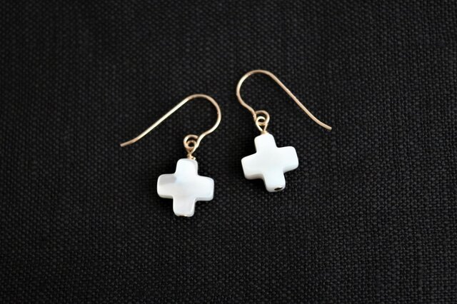 K14GF mini cross pierceの画像1枚目