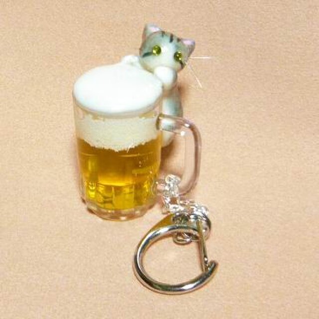 にゃんこのしっぽ〇にゃんこの生ビール〇さばとら白猫〇ストラップorキーホルダー