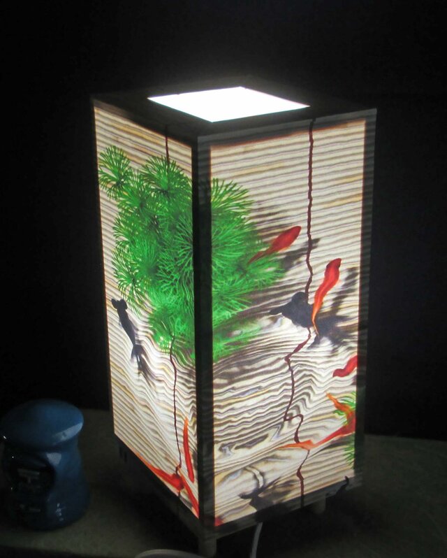 夢明かり≪金魚の散歩≫ 紙貼・中形・LED 飾りライトの醍醐味を!!の画像1枚目