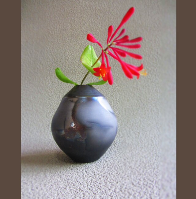 炭化花器(3)の画像1枚目