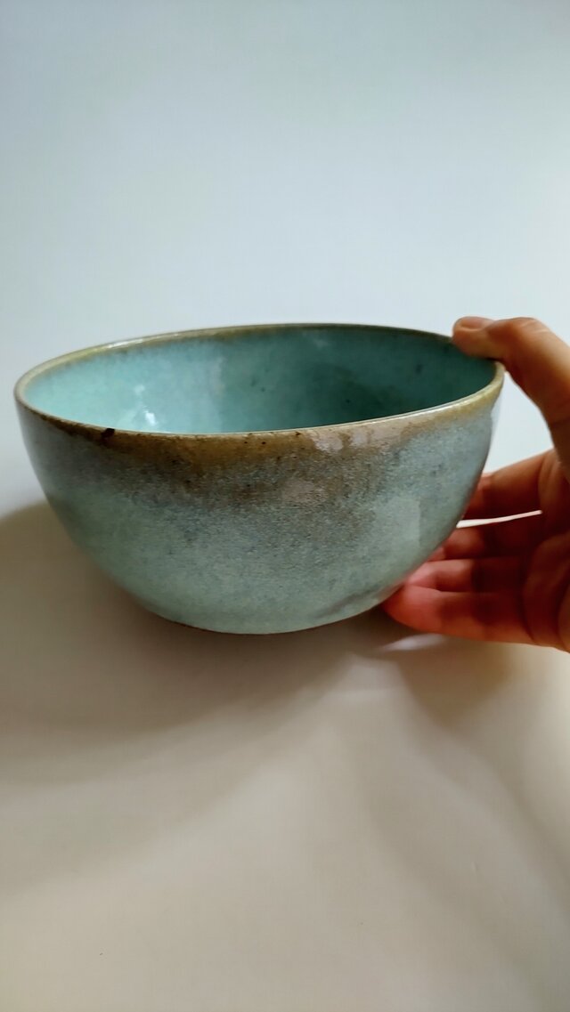 松灰釉中鉢 | iichi 日々の暮らしを心地よくするハンドメイドや