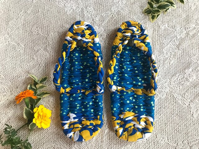 布ぞうり 〈海辺のひまわり〉Mサイズの画像1枚目