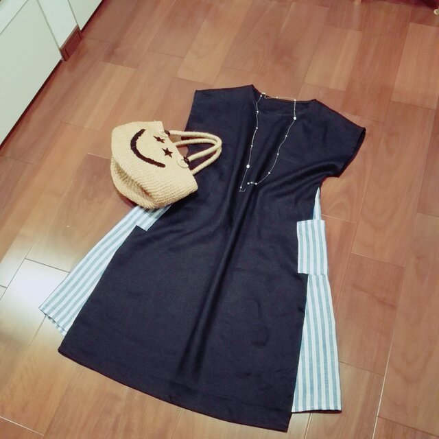 濃紺リネンサイドストライプワンピ