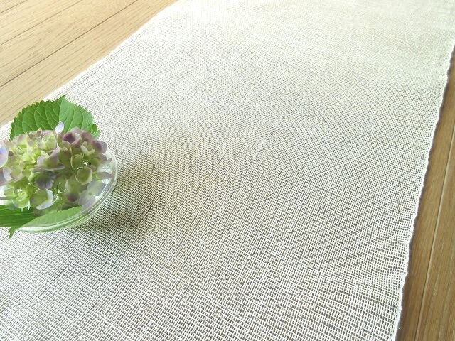 真っ白のリネンの手織りテーブルランナー ２ Iichi ハンドメイド クラフト作品 手仕事品の通販