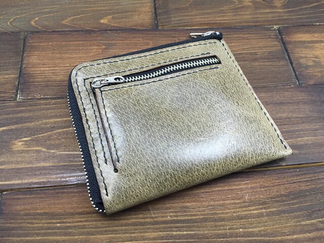 スマートな薄型タイプ!L字ファスナーのお財布(外小銭ファスナー)【豚革茶】の画像1枚目