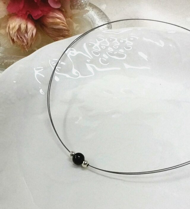 黒漆玉のスライドチョーカーの画像1枚目