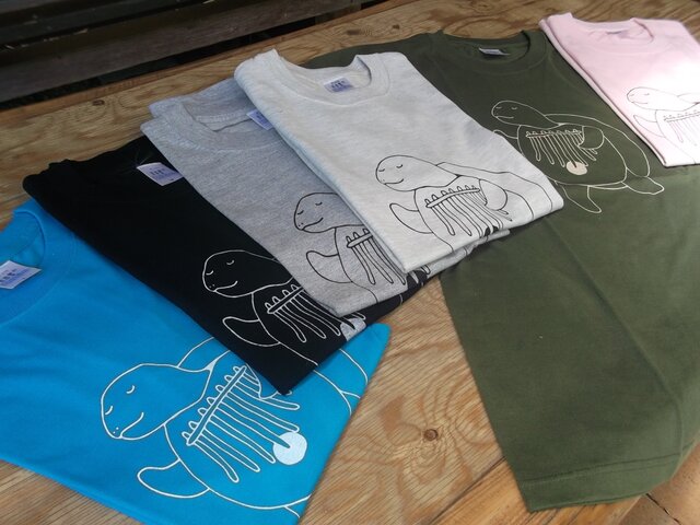 カメリンバTシャツの画像1枚目